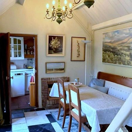Rustic Retreat: Fireplace, Bbq, + Forest Access Burgh-Haamstede Εξωτερικό φωτογραφία
