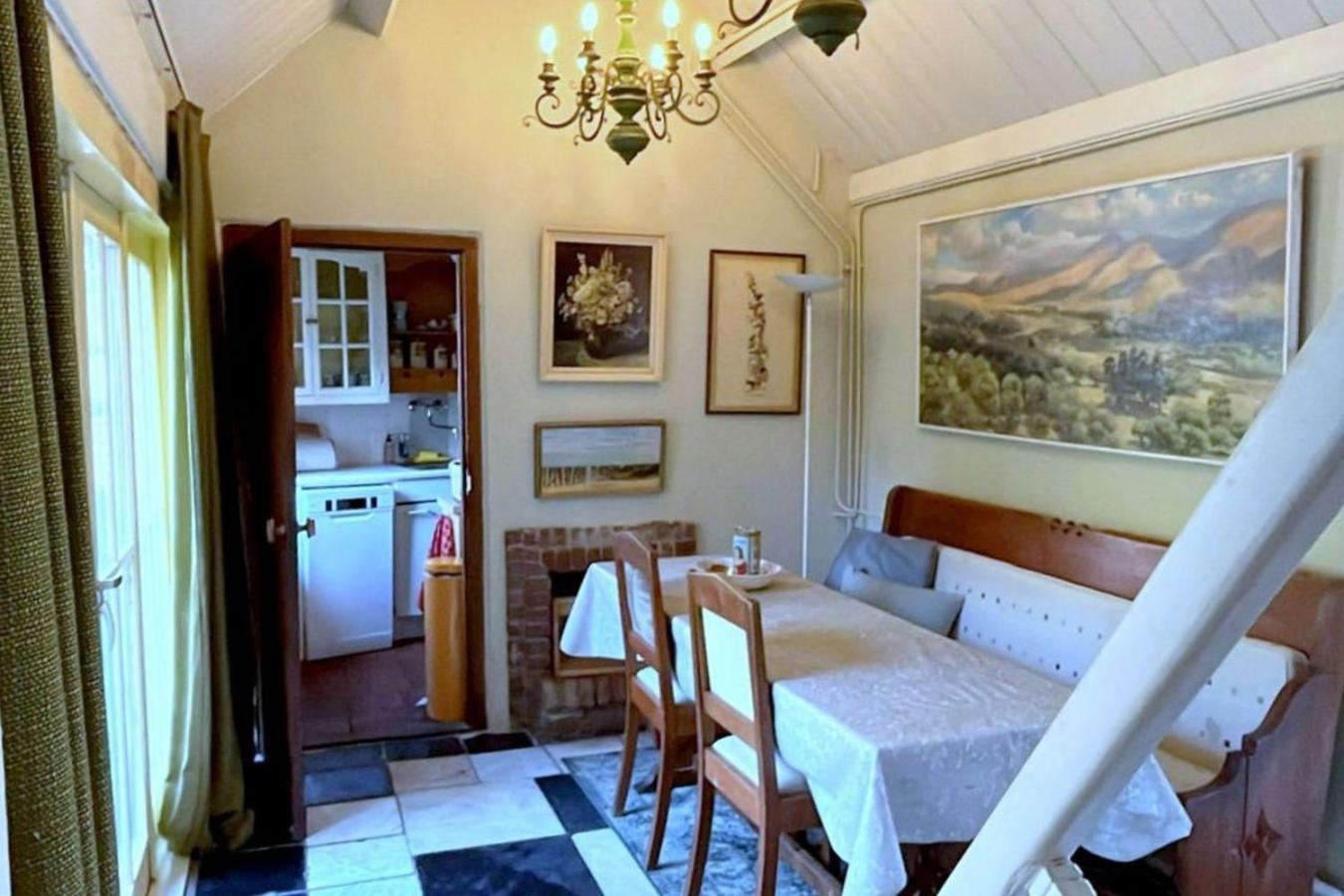 Rustic Retreat: Fireplace, Bbq, + Forest Access Burgh-Haamstede Εξωτερικό φωτογραφία